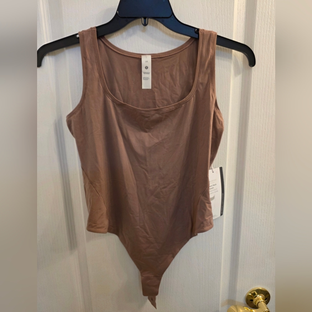 lululemon athletica Nulu Square Neck Bodysuit in Mauve Taupe/Twilight Rose - Picture 2 of 7